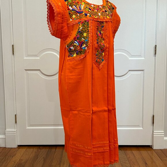 Mexican orange dress, Oaxaca dress, hand embroidery dress. - Picture 7 of 9